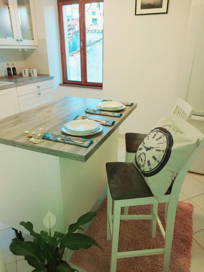 Nona Marija Apartment โรวีน ภายนอก รูปภาพ